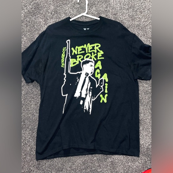 VLONE- NBA YOUNGBOY COLAB SIZE L - Picture 1 of 3